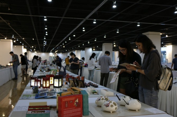 article box